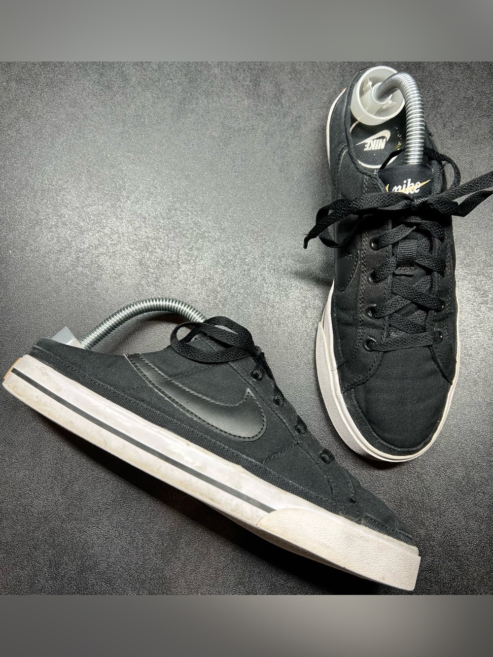 Nike Women’s Size 9.5 Court Legacy Mule Shoes Black Slip On Sneakers